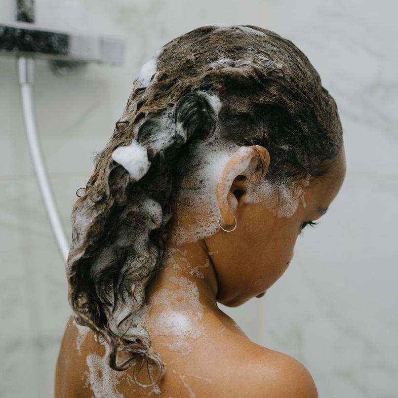Duo  cheveux crépus et boucles des enfants